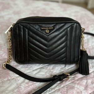 Michael Kors Ginny Jet Set Medium Quilted Camera Bag with tassel